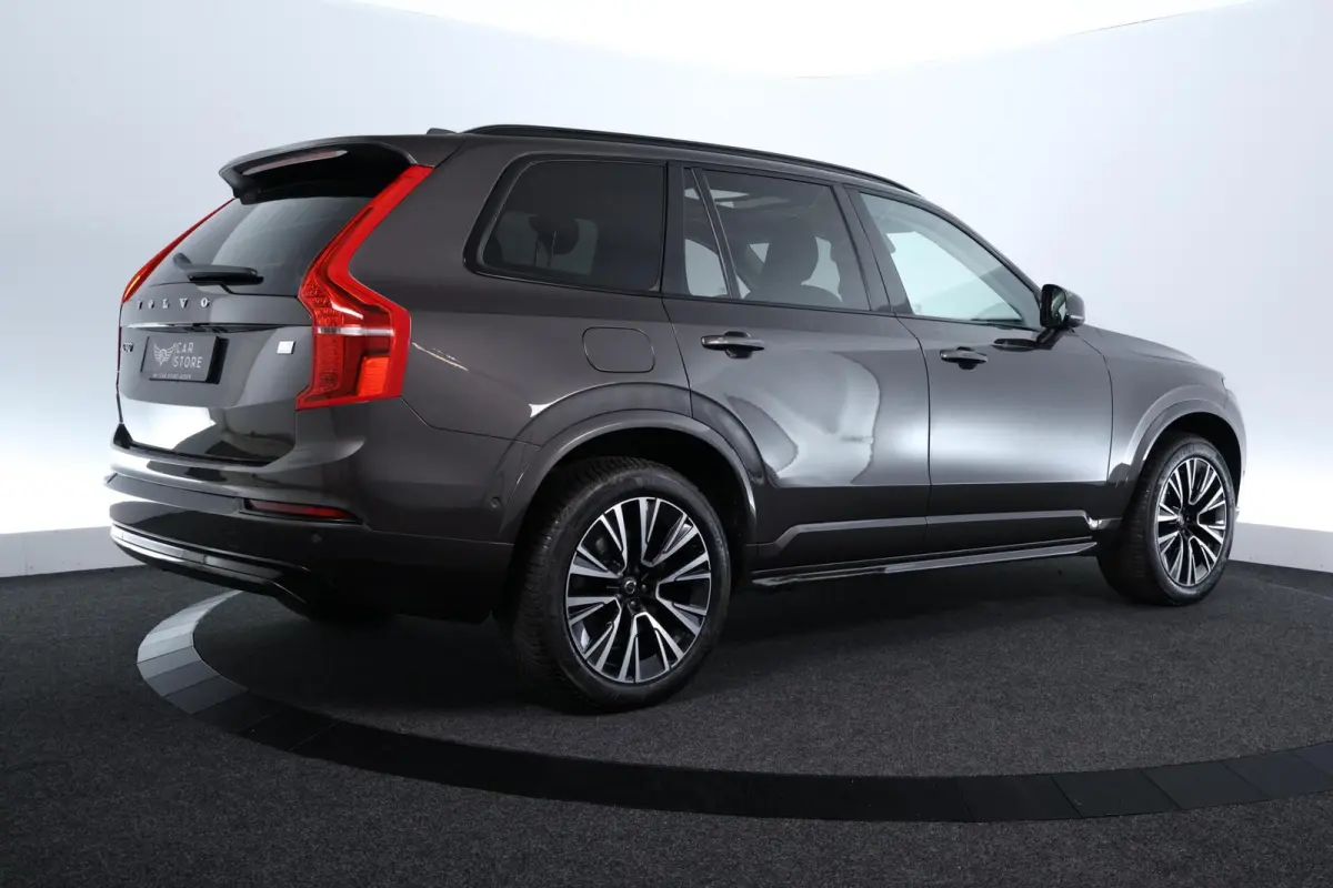 2.0 T8 Recharge AWD Plus Dark |PANO|HARMAN KARDON|MATRIX|LEDER|7P|360 CAMERA|LONG RANGE|CARPLAY