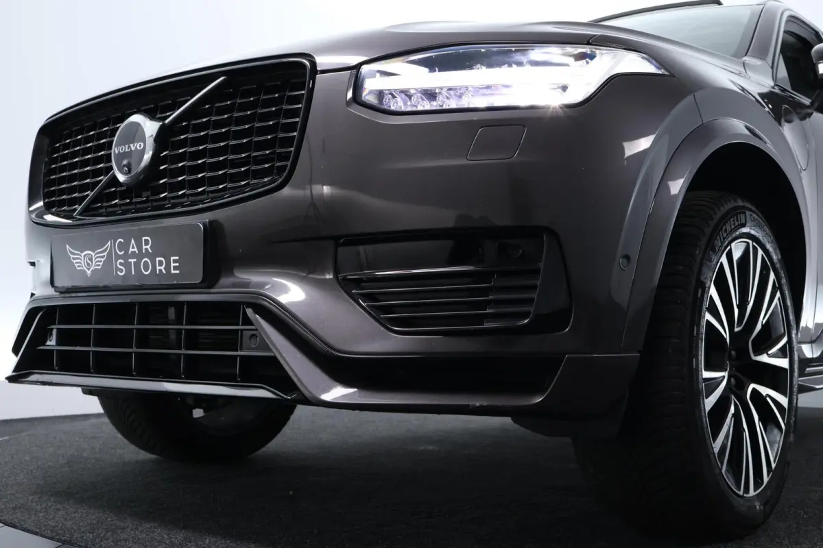 2.0 T8 Recharge AWD Plus Dark |PANO|HARMAN KARDON|MATRIX|LEDER|7P|360 CAMERA|LONG RANGE|CARPLAY