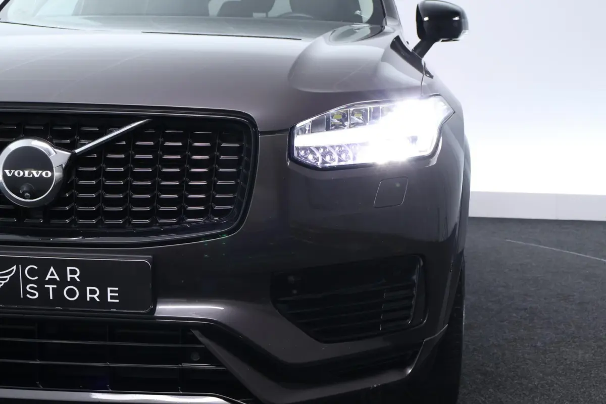 2.0 T8 Recharge AWD Plus Dark |PANO|HARMAN KARDON|MATRIX|LEDER|7P|360 CAMERA|LONG RANGE|CARPLAY