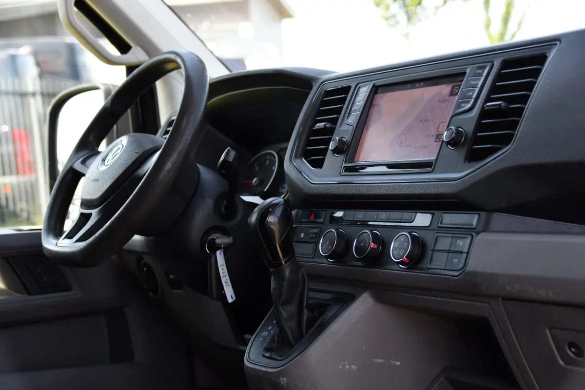 35 2.0 TDI L3H3 Black Edition Camera, Cruise, Carplay, Automaat, Trekhaak, 177pk, Airco, Multimedia, Uniek!