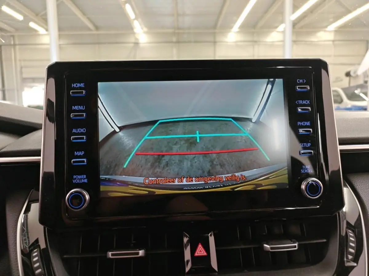 1.8 HYBRID ACTIVE I P-CAMERA I APPLE CARPLAY I ANDROID AUTO I NAVIGATIE I CLIMATE CONTROL
