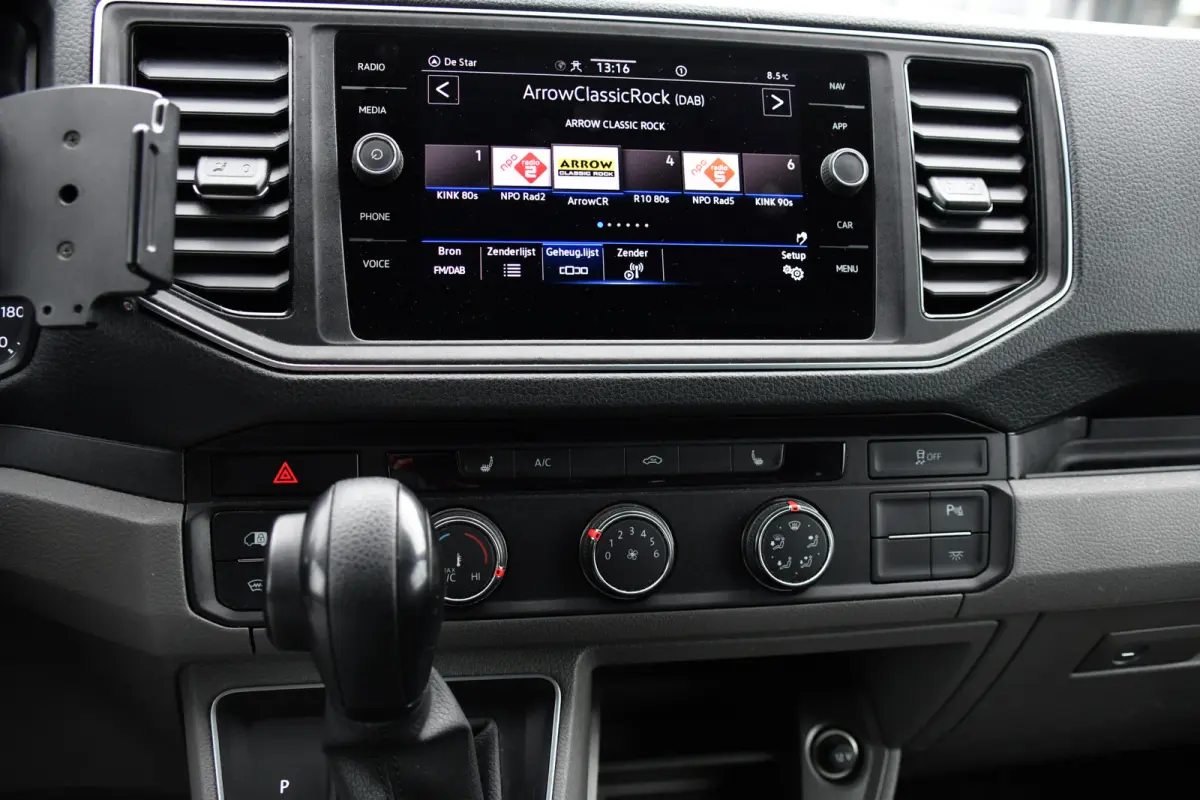 35 2.0 TDI L3H3 Highline PB Edition Full Options! Adaptieve Cruise, Carplay, LED, Leder, Stoelwarming, Trekhaak, Multimedia, Uniek!