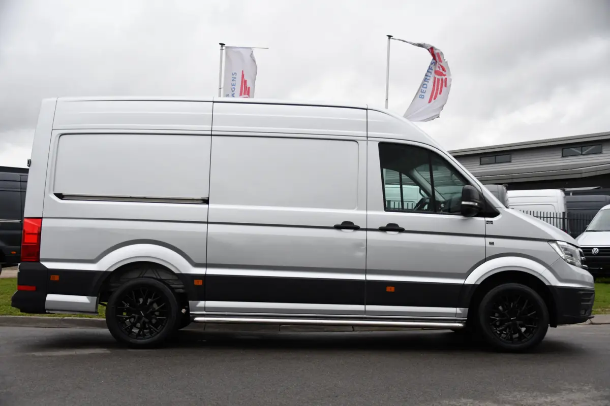 35 2.0 TDI L3H3 Highline PB Edition Full Options! Adaptieve Cruise, Carplay, LED, Leder, Stoelwarming, Trekhaak, Multimedia, Uniek!