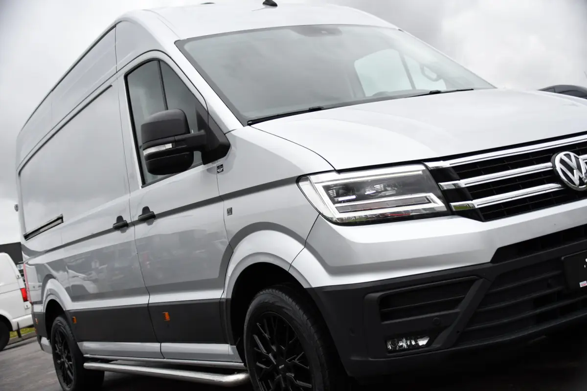 35 2.0 TDI L3H3 Highline PB Edition Full Options! Adaptieve Cruise, Carplay, LED, Leder, Stoelwarming, Trekhaak, Multimedia, Uniek!