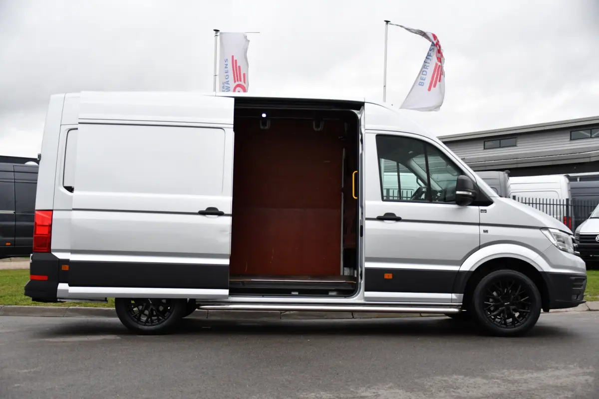 35 2.0 TDI L3H3 Highline PB Edition Full Options! Adaptieve Cruise, Carplay, LED, Leder, Stoelwarming, Trekhaak, Multimedia, Uniek!
