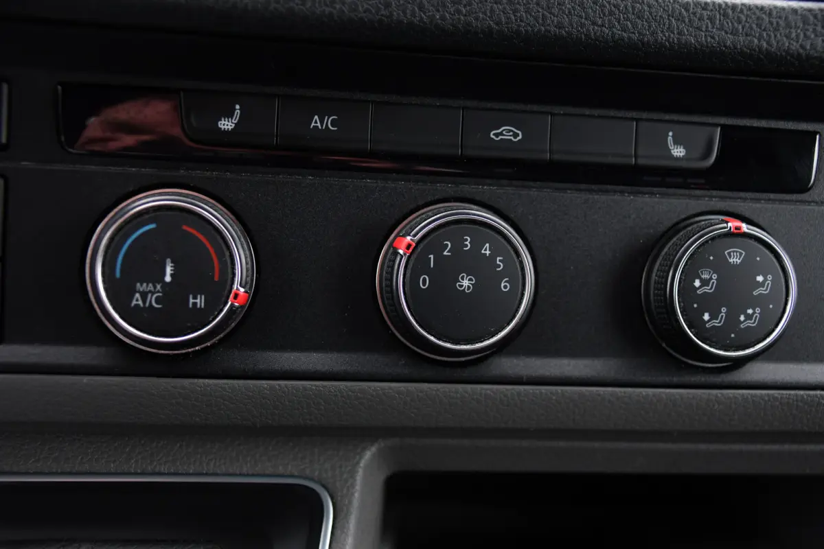35 2.0 TDI L3H3 Highline PB Edition Full Options! Adaptieve Cruise, Carplay, LED, Leder, Stoelwarming, Trekhaak, Multimedia, Uniek!