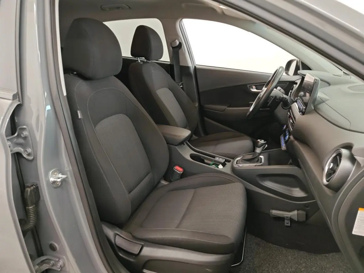 1.6 GDI HEV FASHION I AUTOMAAT I APPLE CARPLAY I P-CAMERA I ALL-SEASON BANDEN