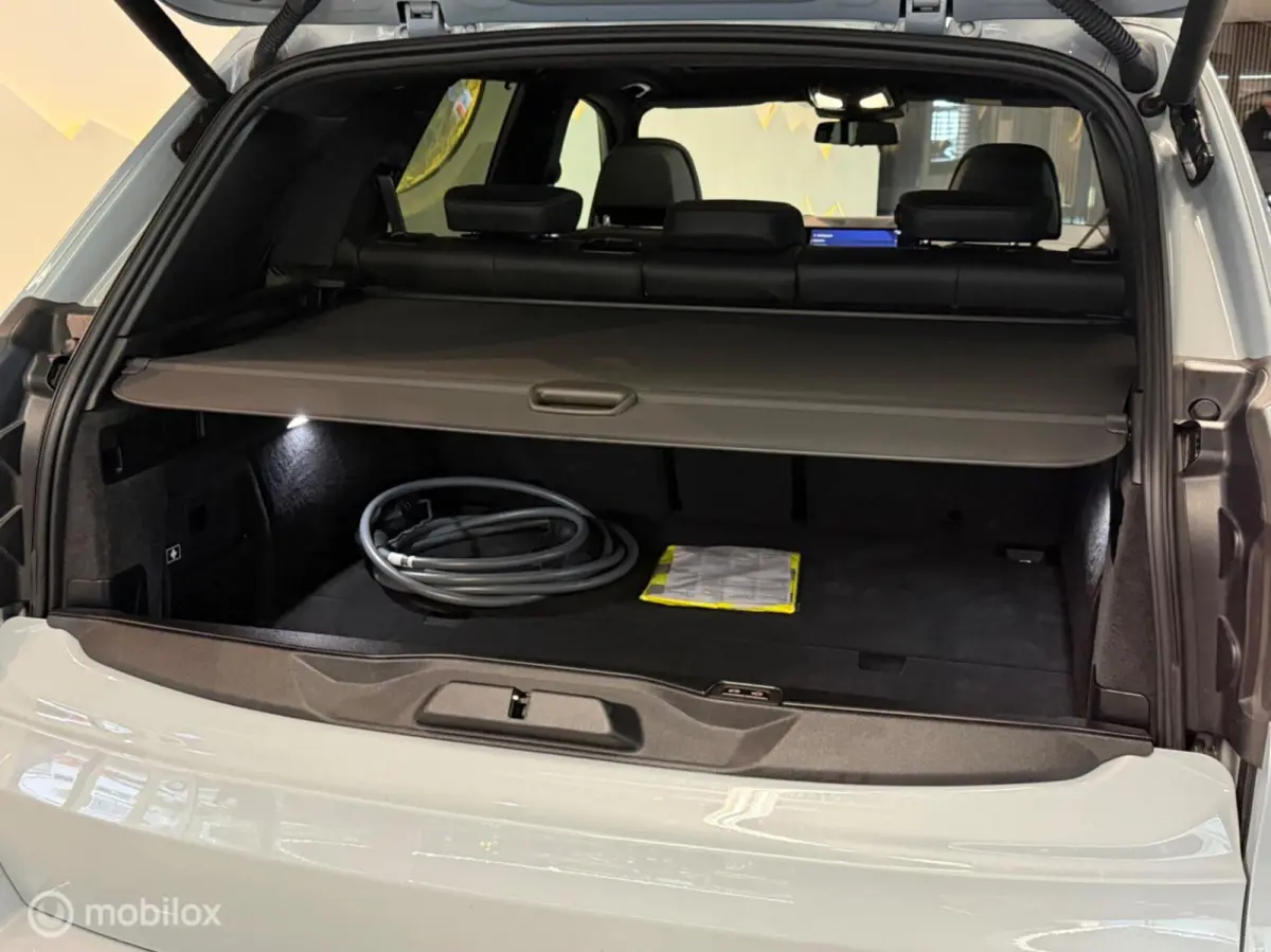 xDrive50e M Sport Panorama/H&K/Brooklyn grey/Massage