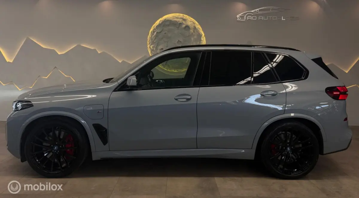 xDrive50e M Sport Panorama/H&K/Brooklyn grey/Massage