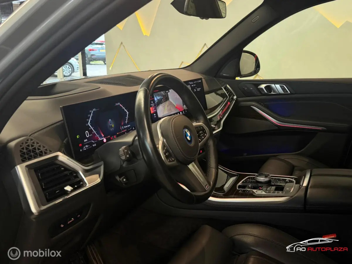 xDrive50e M Sport Panorama/H&K/Brooklyn grey/Massage