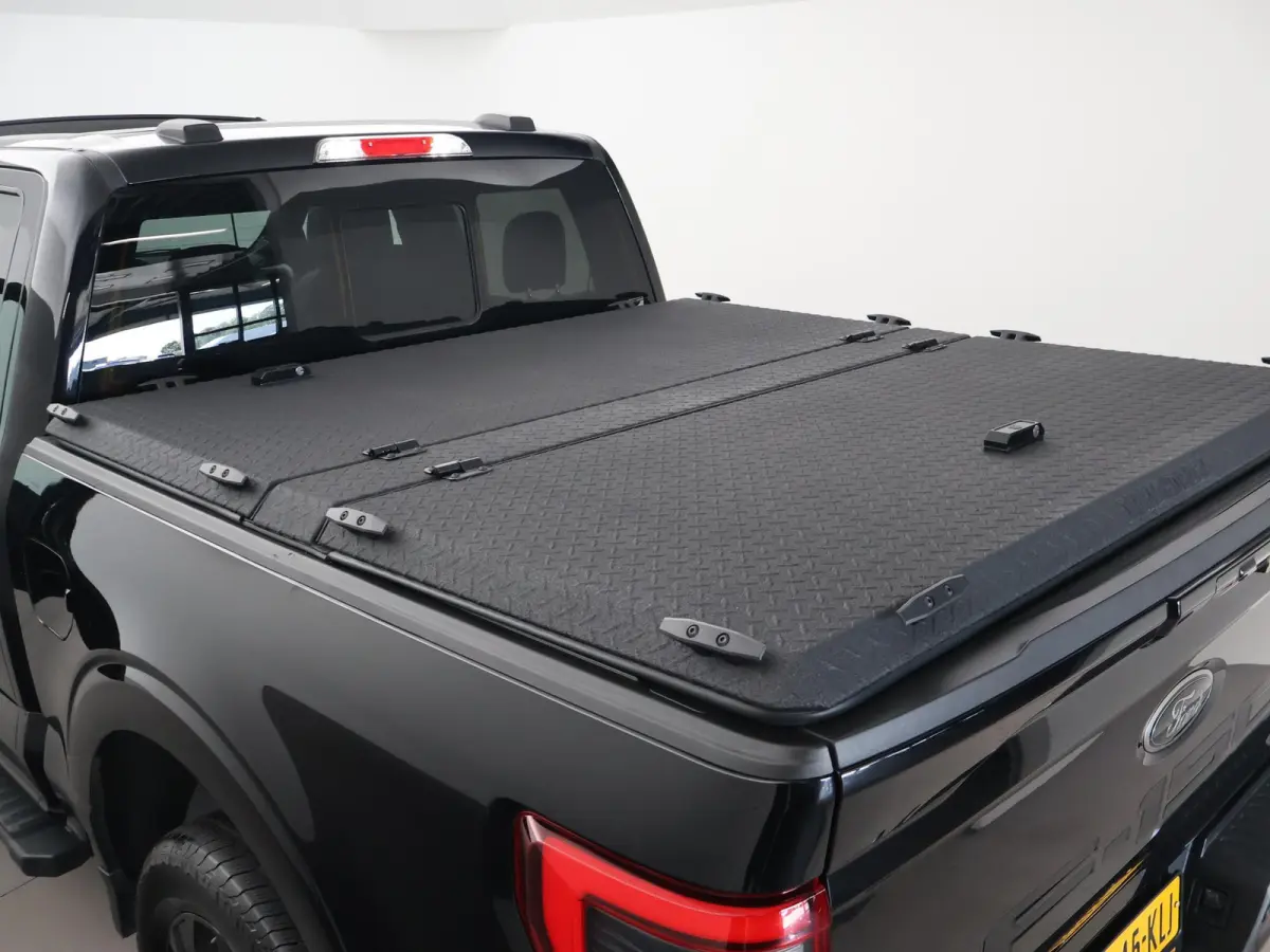 USA LARIAT 5.0 V8 401 PK LPG + B&O | 360 CAMERA | PANORAMA | STOELVENT. | ADAPTIVE CRUISE |