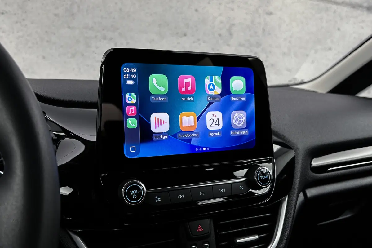 1.0 EcoBoost Hybrid Titanium | LED koplampen | Apple Carplay | Cruise control