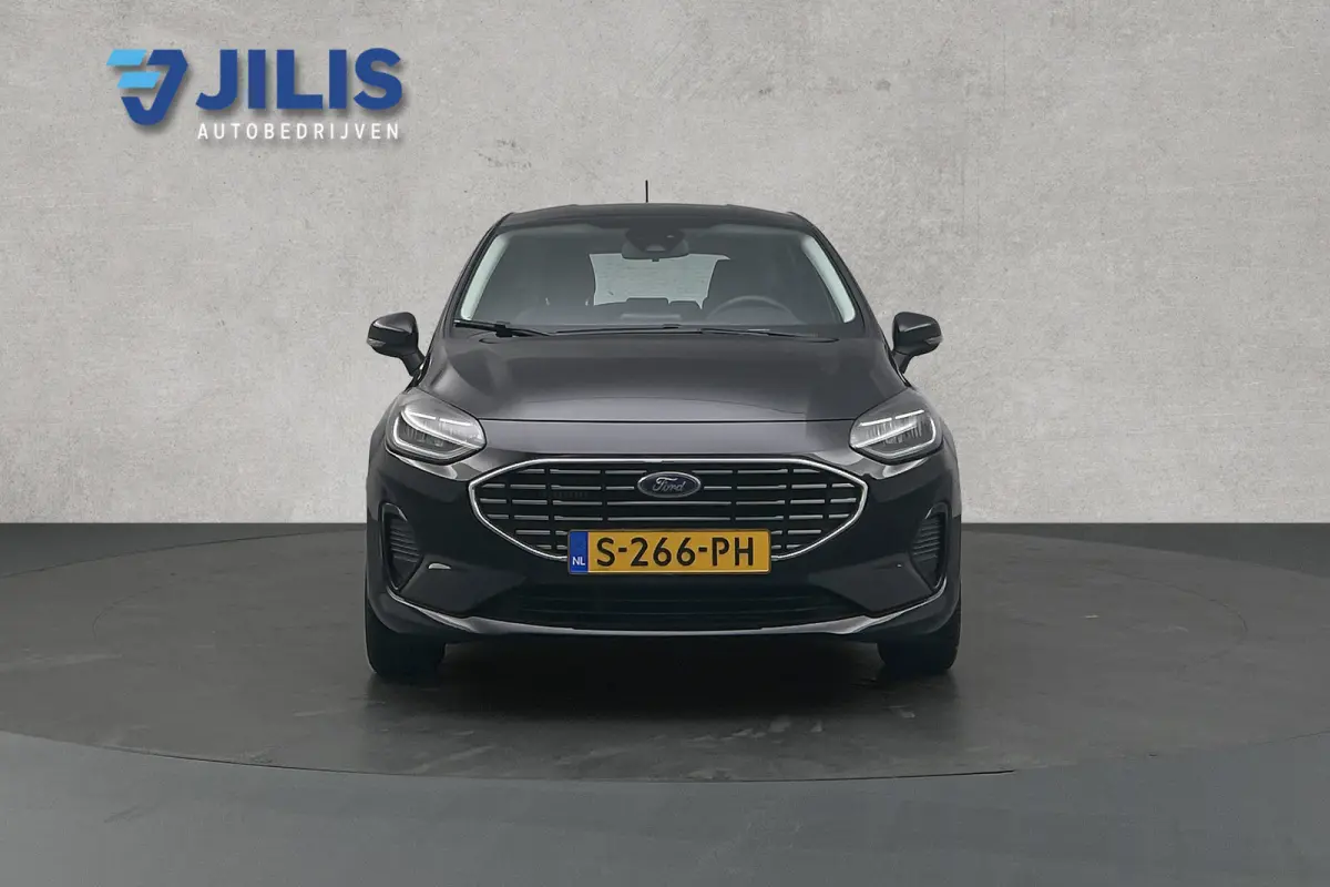 1.0 EcoBoost Hybrid Titanium | LED koplampen | Apple Carplay | Cruise control