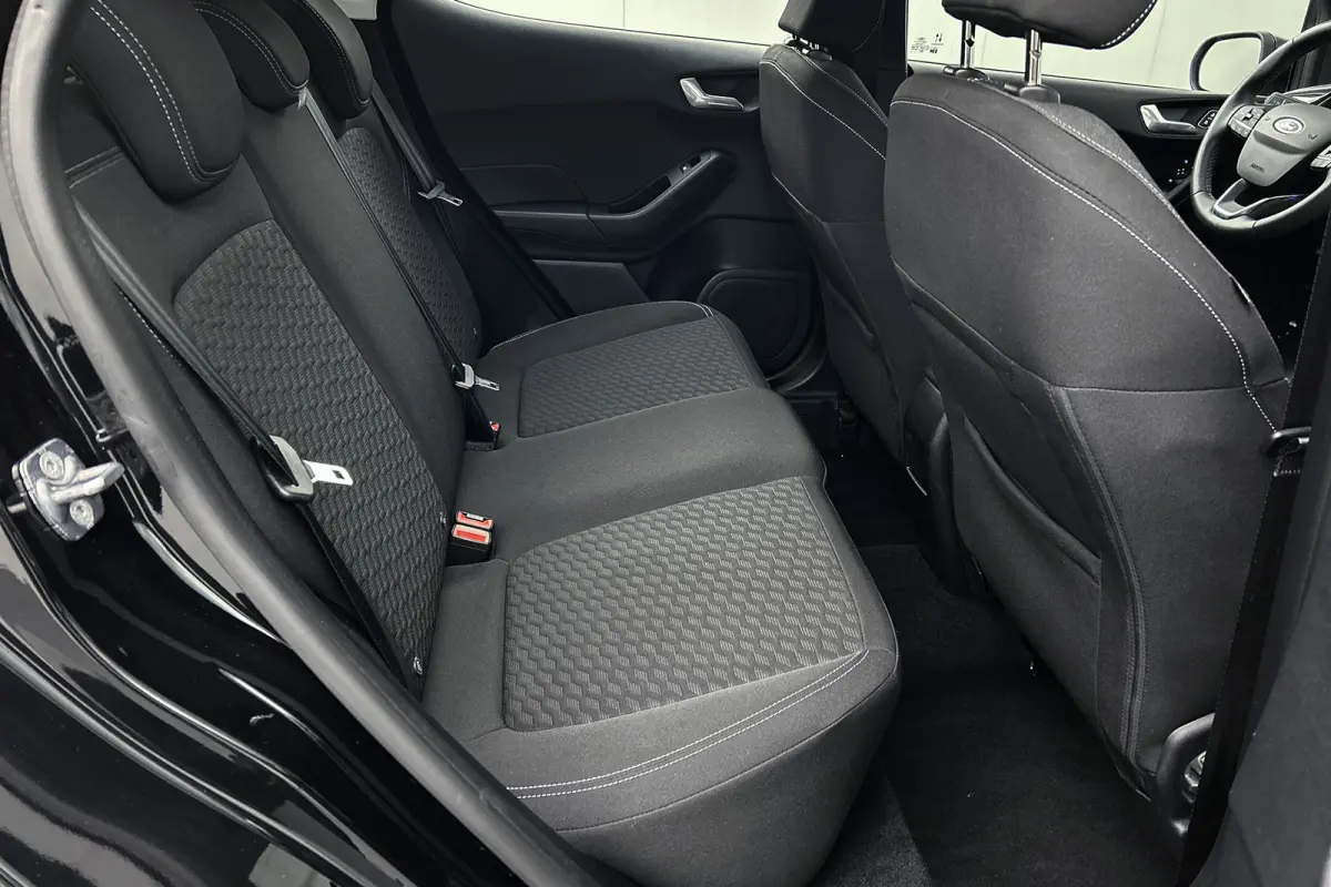 1.0 EcoBoost Hybrid Titanium | LED koplampen | Apple Carplay | Cruise control