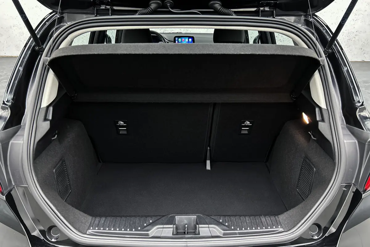 1.0 EcoBoost Hybrid Titanium | LED koplampen | Apple Carplay | Cruise control