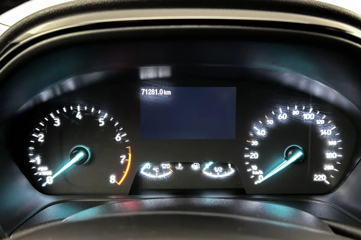 1.0 EcoBoost Hybrid Titanium | LED koplampen | Apple Carplay | Cruise control