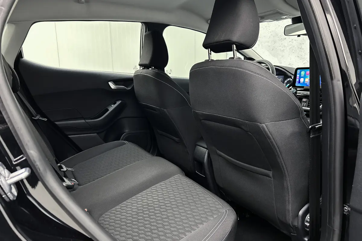 1.0 EcoBoost Hybrid Titanium | LED koplampen | Apple Carplay | Cruise control