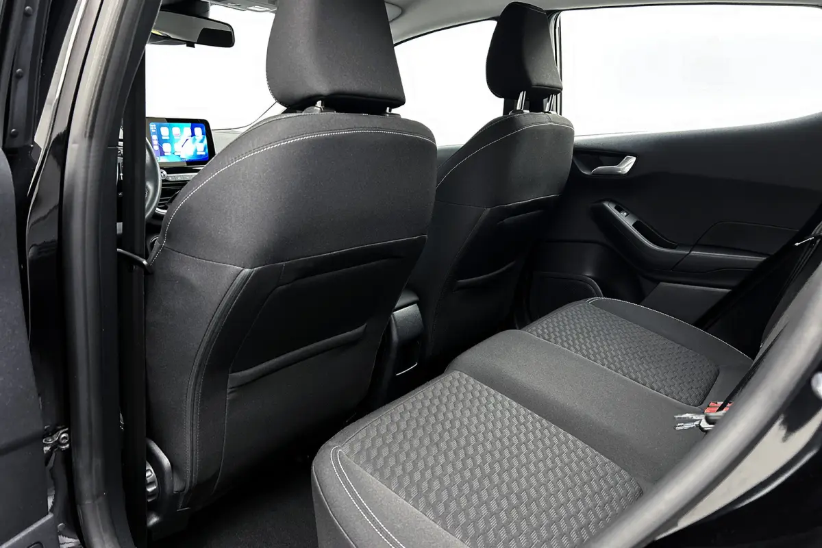 1.0 EcoBoost Hybrid Titanium | LED koplampen | Apple Carplay | Cruise control