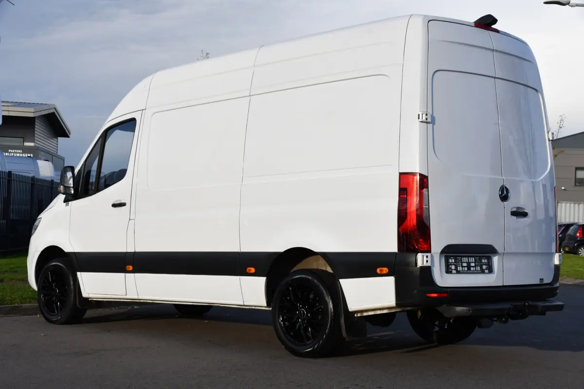 319 3.0 V6 CDI L2H2 RWD AMG Edition Camera, Cruise, Carplay, 190pk, Automaat, Multimedia, LED, Stoelverwarming, Standkachel, Uniek!
