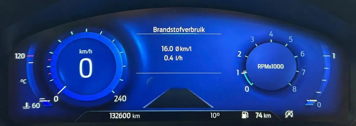 1.0 EcoBoost Hybrid Titanium X Business 125PK | 2e Eigenaar | NL AUTO | NAP | Achteruitrijcamera | Afneembare Trekhaak | Digital Cockpit | Parkeersensoren voor en achter | Cruise control | C