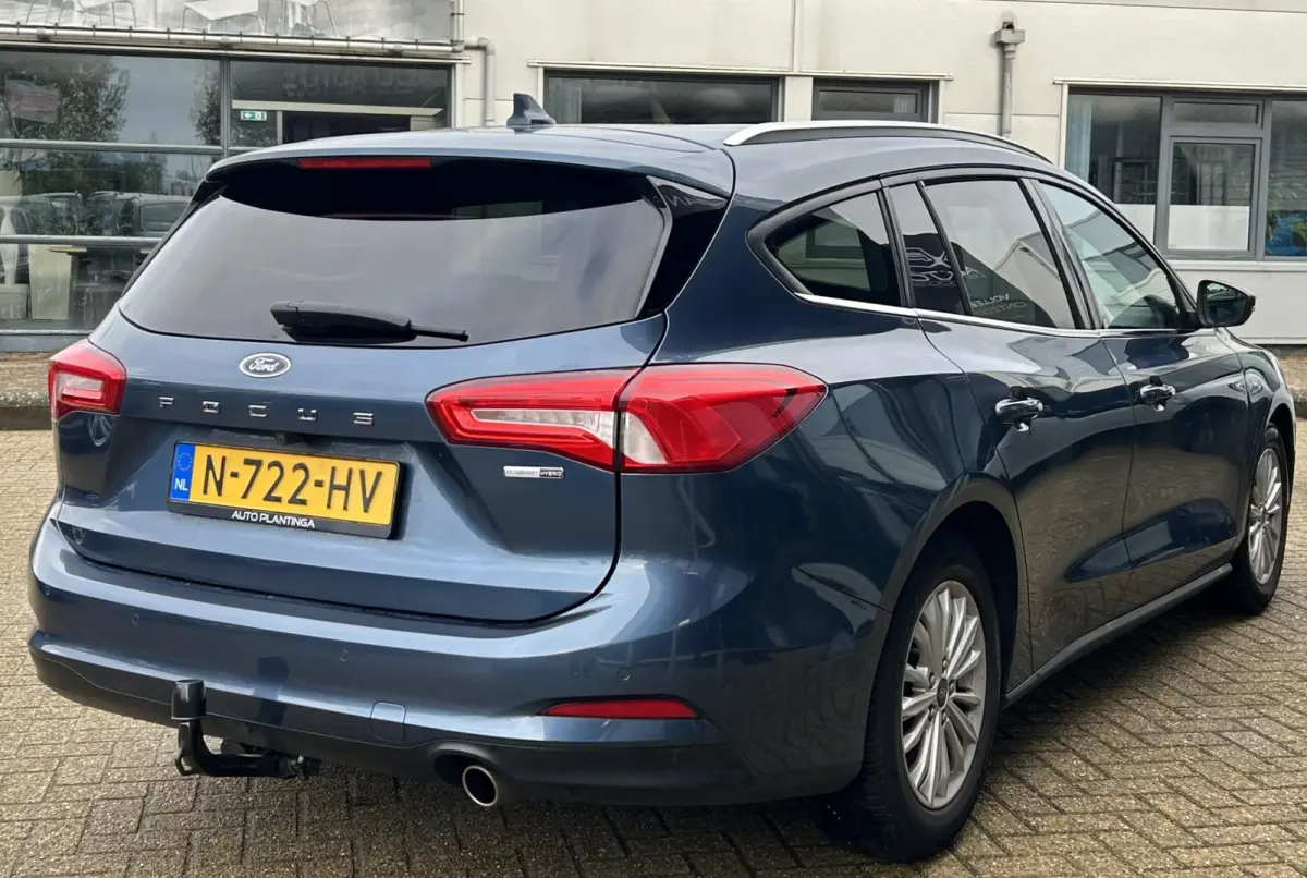 1.0 EcoBoost Hybrid Titanium X Business 125PK | 2e Eigenaar | NL AUTO | NAP | Achteruitrijcamera | Afneembare Trekhaak | Digital Cockpit | Parkeersensoren voor en achter | Cruise control | C