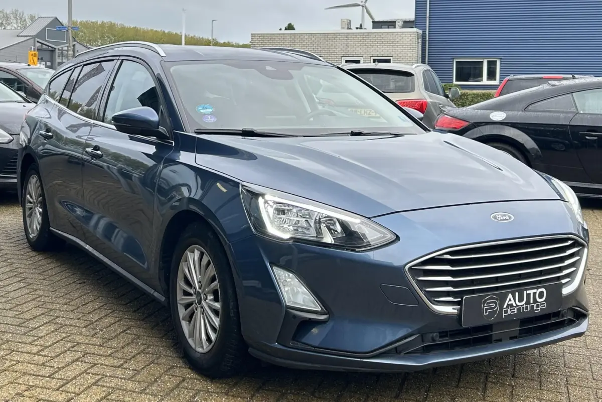 1.0 EcoBoost Hybrid Titanium X Business 125PK | 2e Eigenaar | NL AUTO | NAP | Achteruitrijcamera | Afneembare Trekhaak | Digital Cockpit | Parkeersensoren voor en achter | Cruise control | C