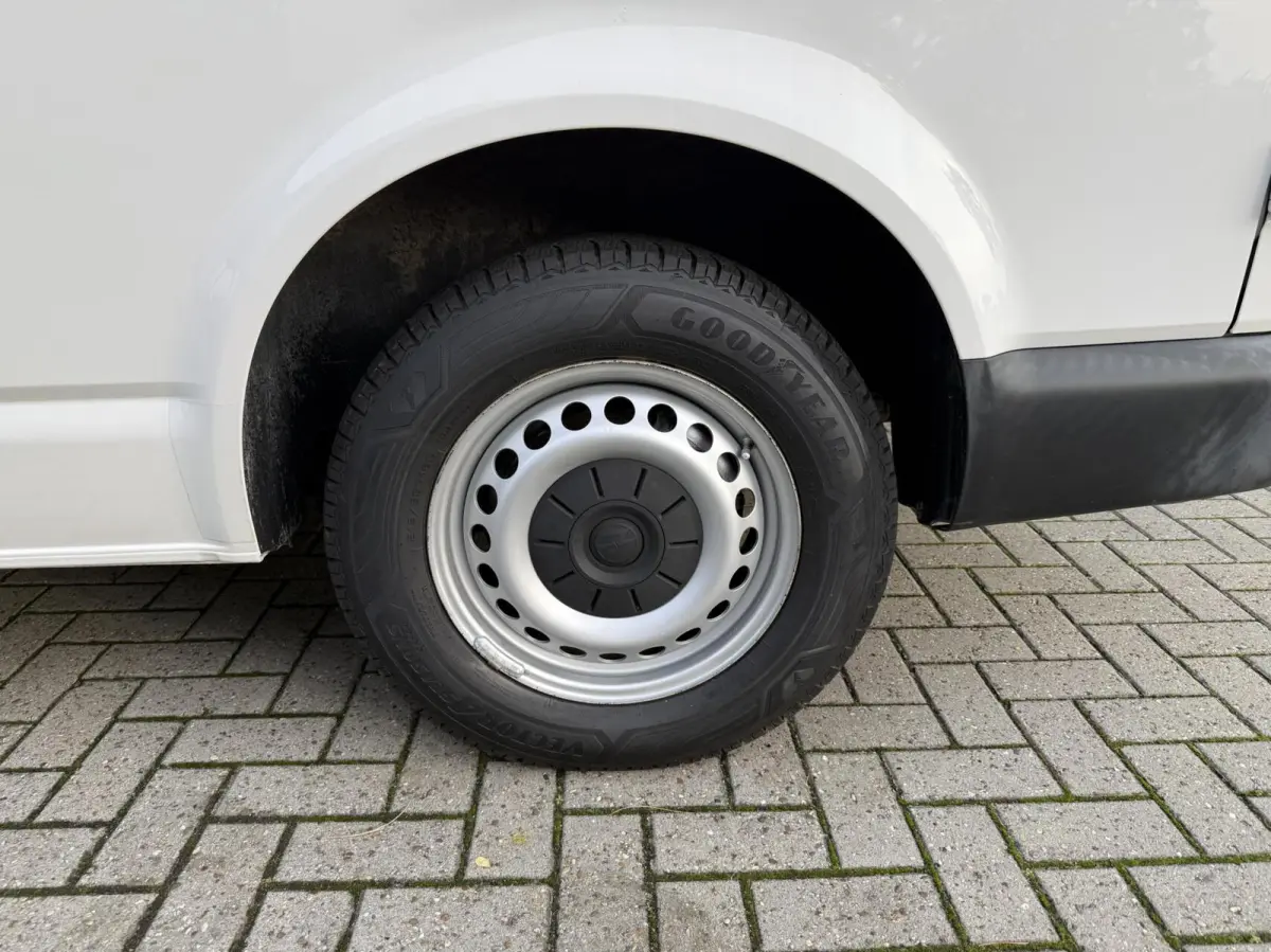 2.0 TSI L2H3 Benzine Airco Cruise Inrichting