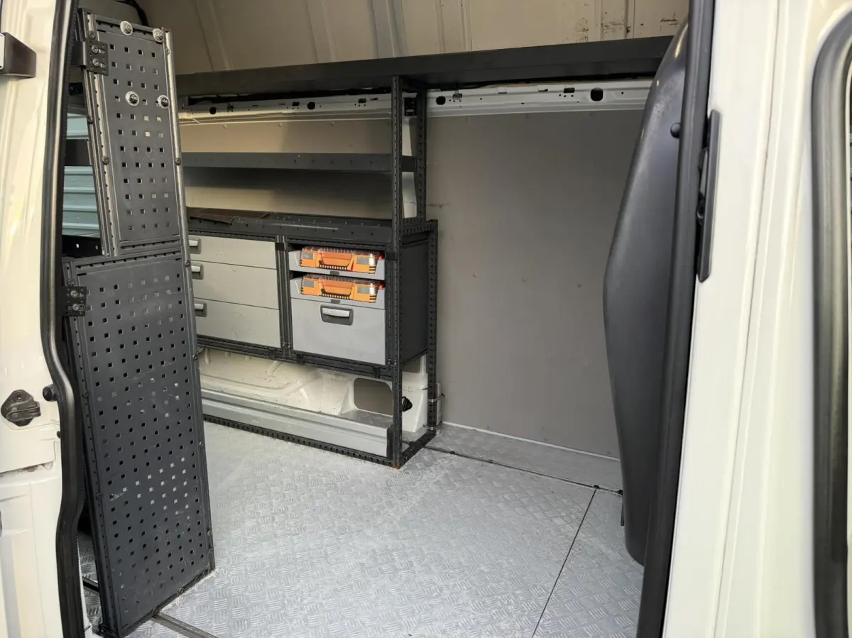 2.0 TSI L2H3 Benzine Airco Cruise Inrichting