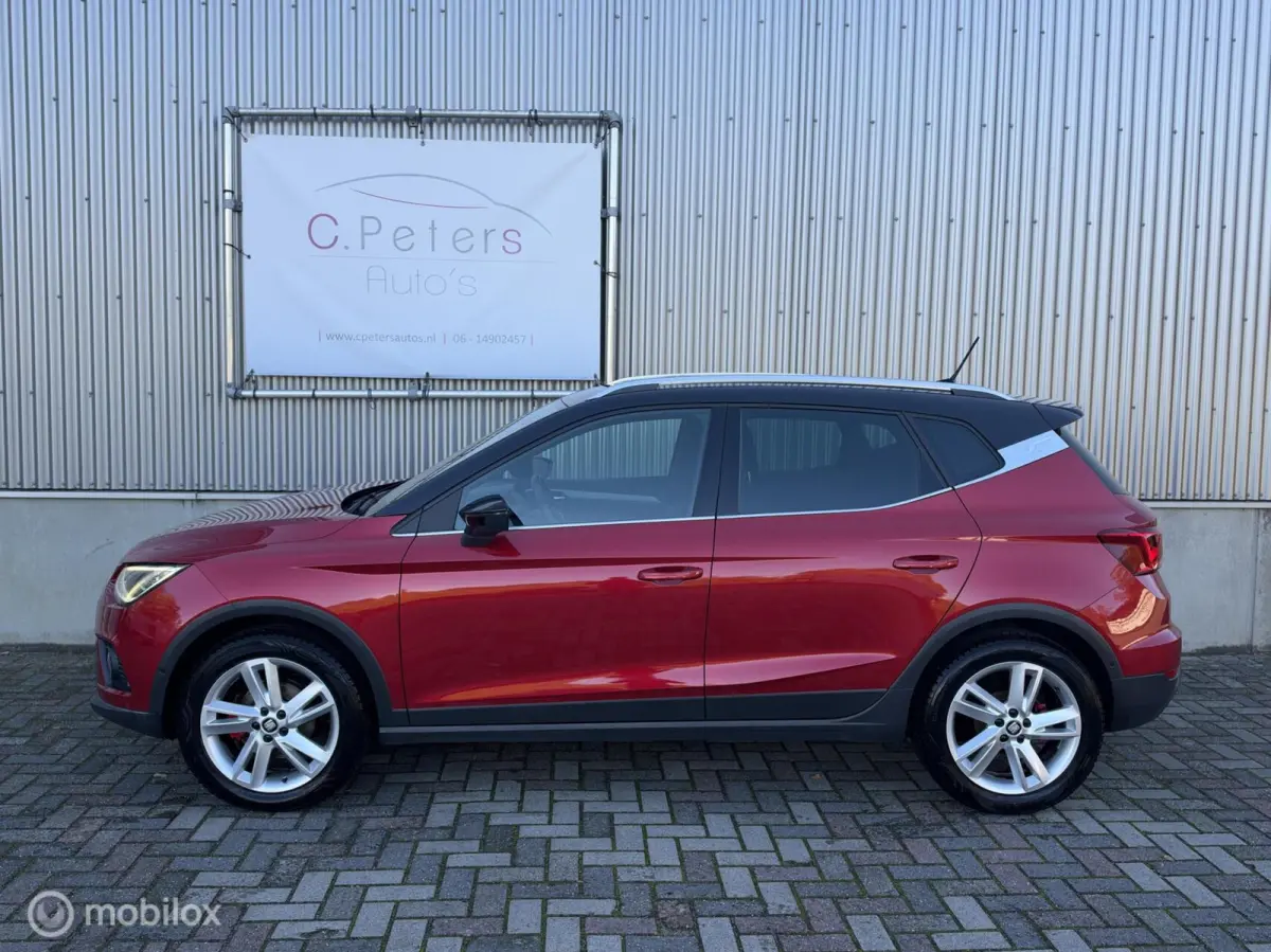 1.0 TSI 110pk FR Business Intense 2021 / Camera / Virtual cockpit / Trekhaak / Keyless / Carplay / NAP