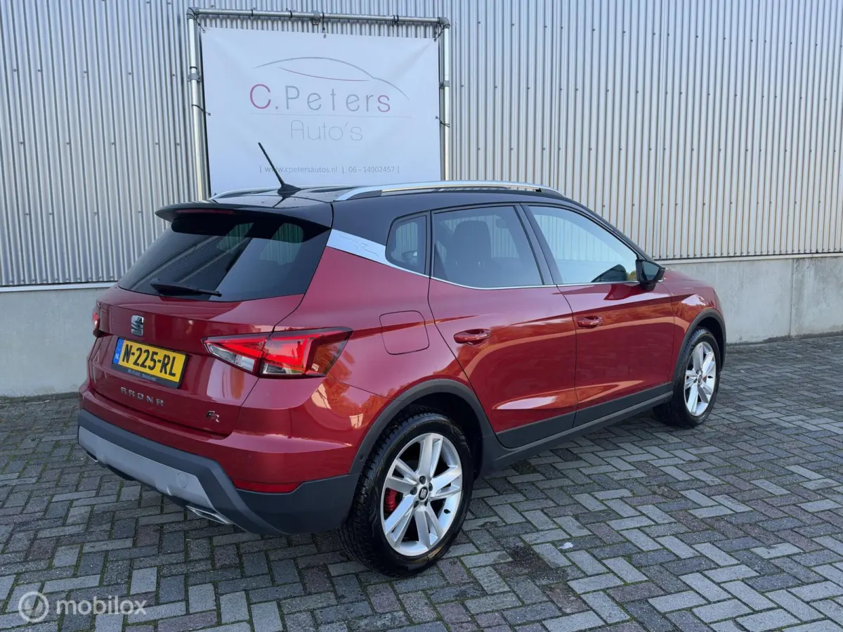1.0 TSI 110pk FR Business Intense 2021 / Camera / Virtual cockpit / Trekhaak / Keyless / Carplay / NAP