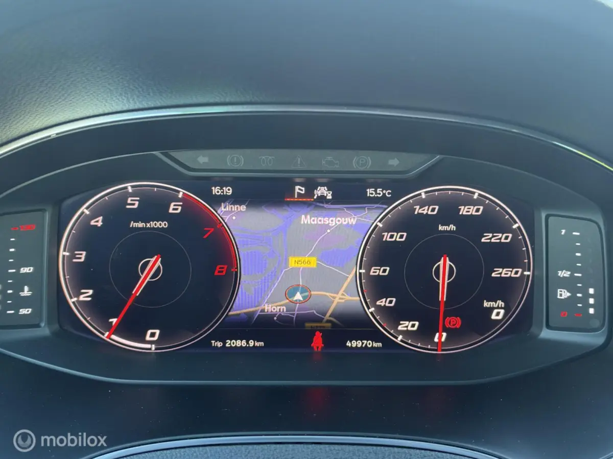 1.0 TSI 110pk FR Business Intense 2021 / Camera / Virtual cockpit / Trekhaak / Keyless / Carplay / NAP