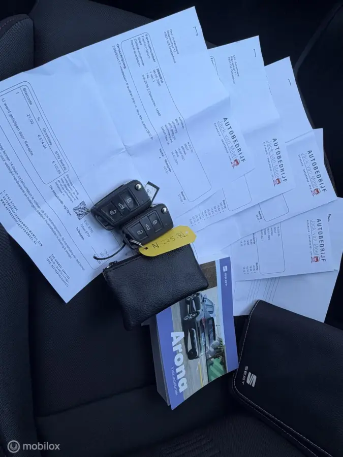 1.0 TSI 110pk FR Business Intense 2021 / Camera / Virtual cockpit / Trekhaak / Keyless / Carplay / NAP