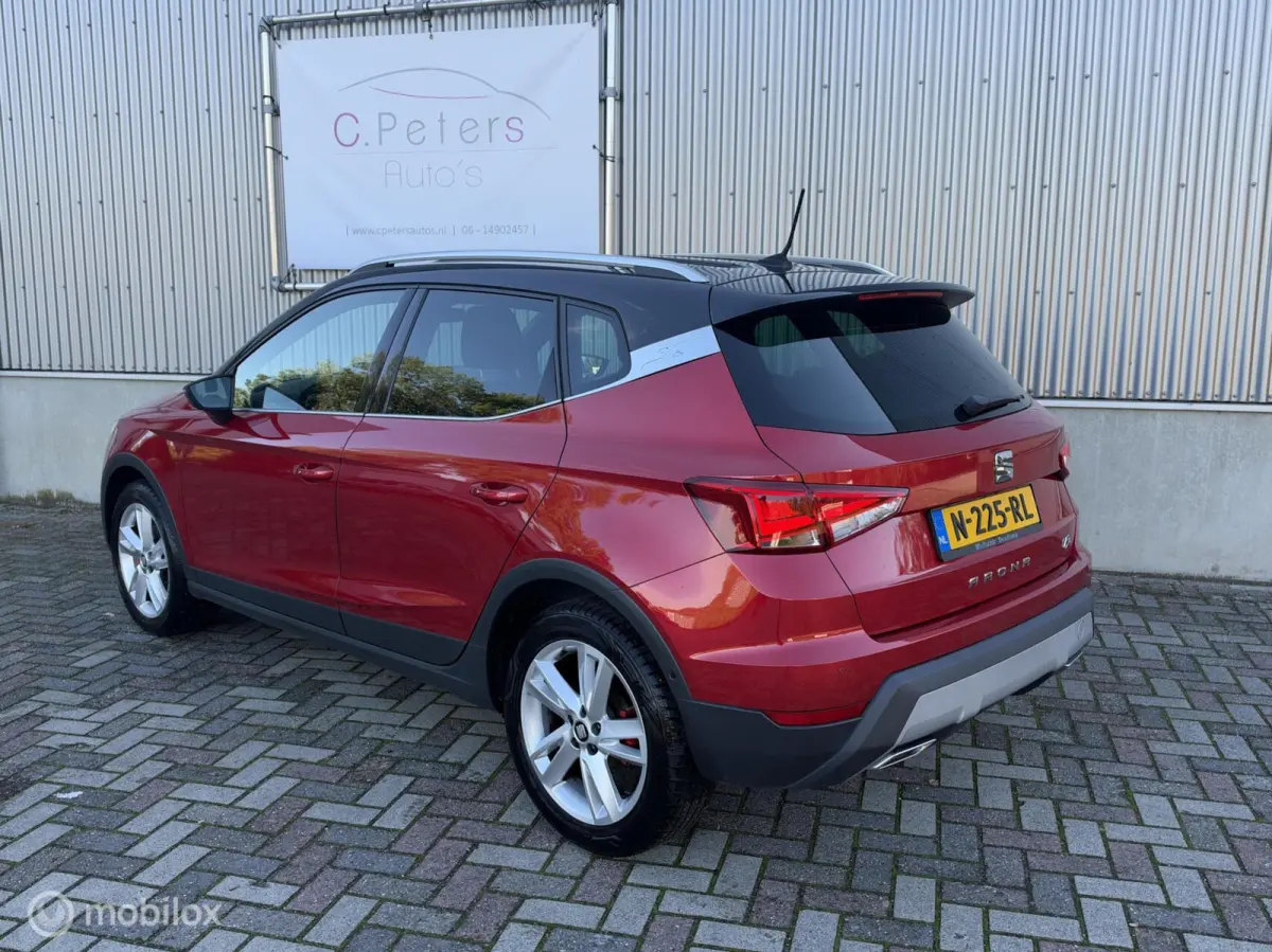 1.0 TSI 110pk FR Business Intense 2021 / Camera / Virtual cockpit / Trekhaak / Keyless / Carplay / NAP