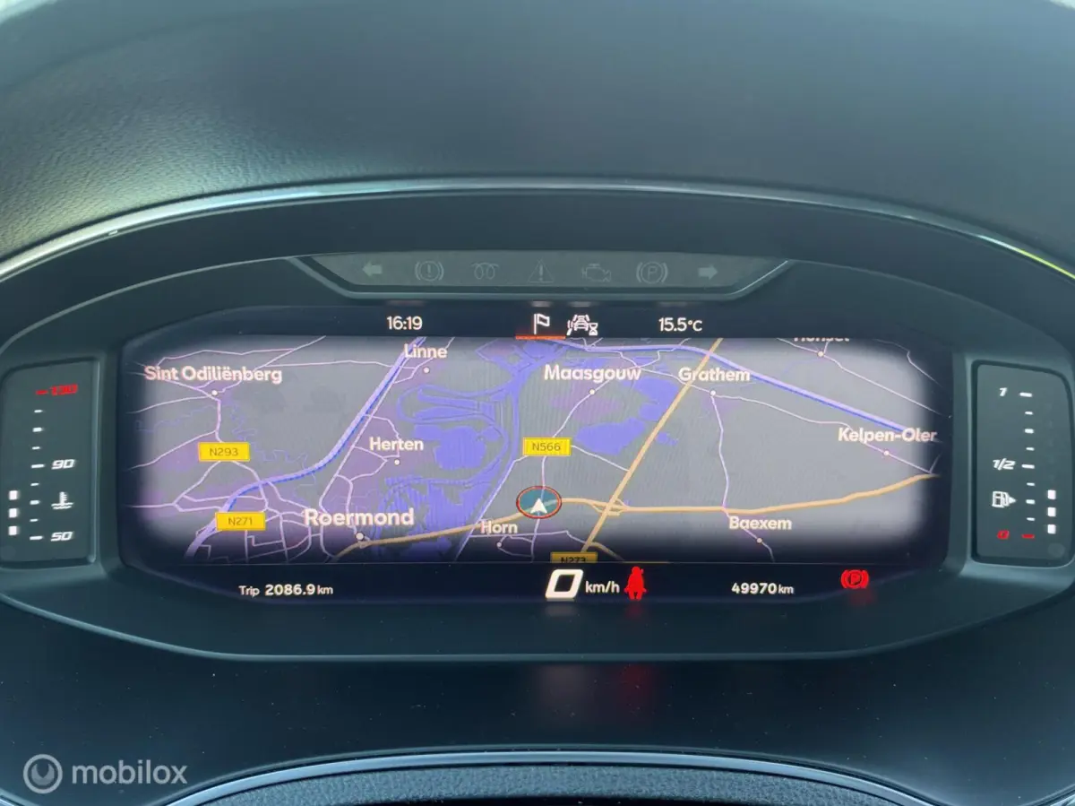 1.0 TSI 110pk FR Business Intense 2021 / Camera / Virtual cockpit / Trekhaak / Keyless / Carplay / NAP