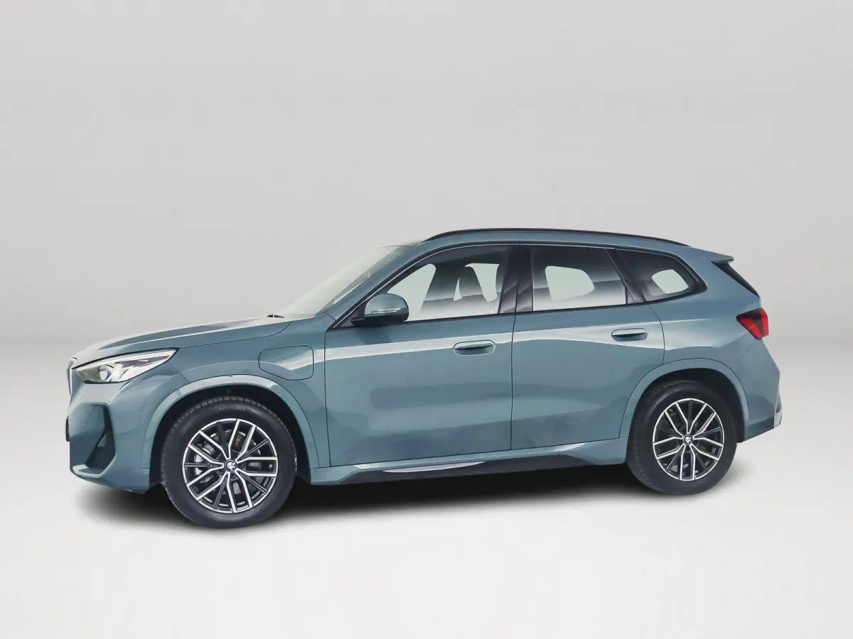 xDrive25e | Parkeercamera | Stoelverwarming | Harman Kardon | M-Sport pakket | Trekhaak