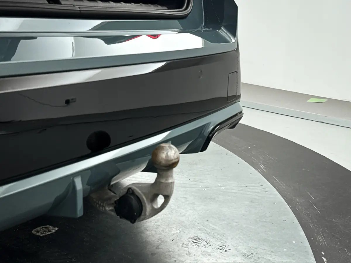 xDrive25e | Parkeercamera | Stoelverwarming | Harman Kardon | M-Sport pakket | Trekhaak