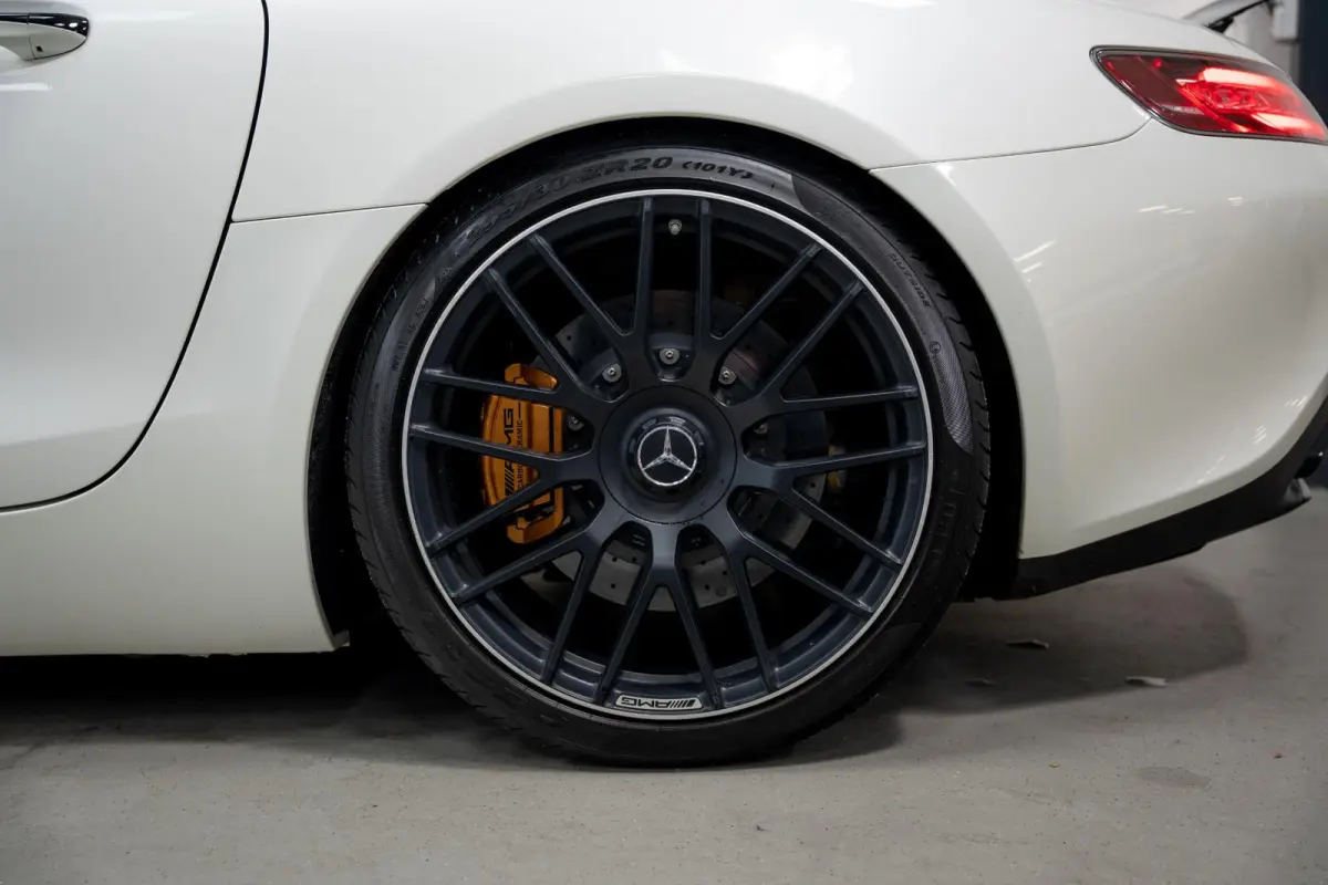 4.0 S*NL AUTO*CERAMIC*PERF.SEAT*750PK*H&R*CARPLAY*