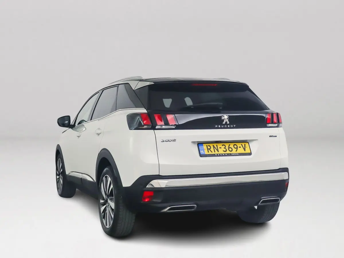 1.2 PureTech GT Line | Parkeercamera | Focal audio | Navigatie | Cruise control | BLIS