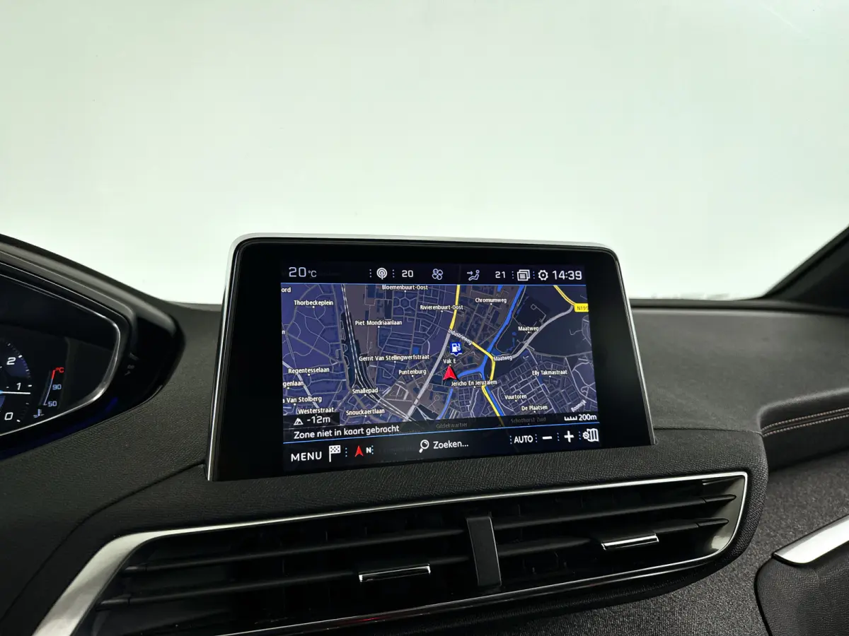 1.2 PureTech GT Line | Parkeercamera | Focal audio | Navigatie | Cruise control | BLIS