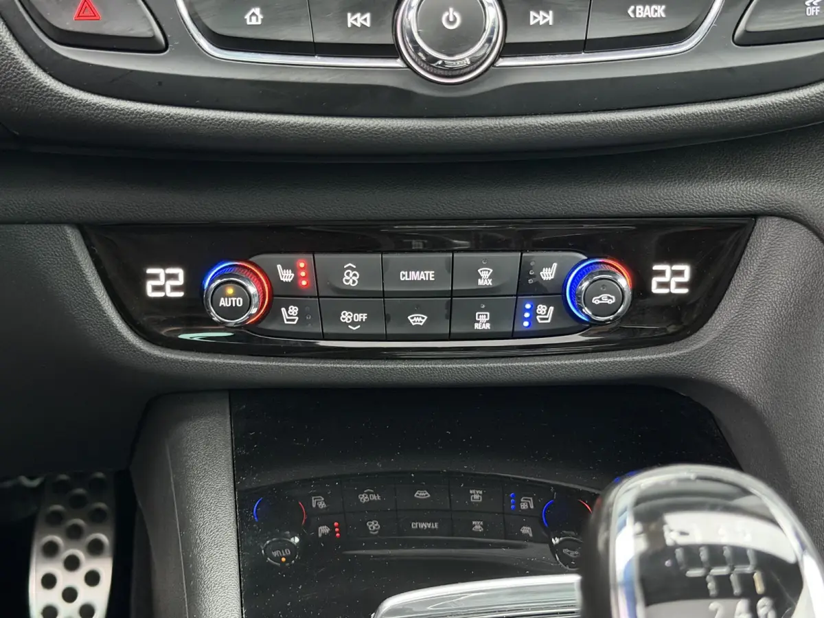 1.5 Turbo OPC LINE|PANO|NAVI|360|VOL
