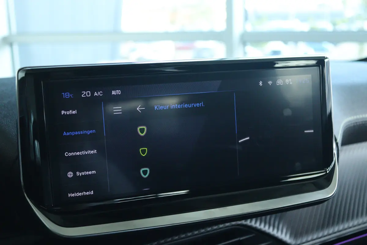 GT Avantage 51 kWh | Adapt. Cruise | Stoelverwarming | 360 Camera | Massage | Carplay | Alcantara | Keyless | LED | Climate | 17 Inch |