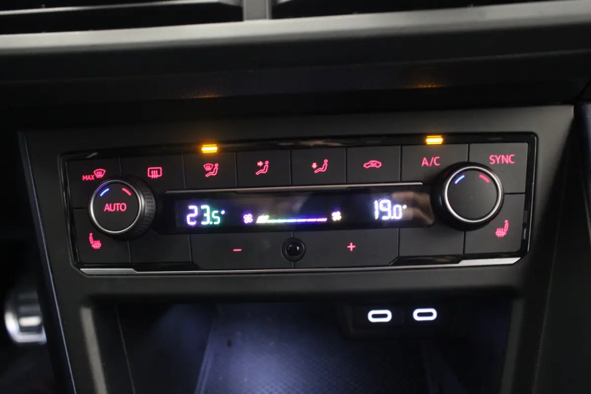 1.0 TSI Highline