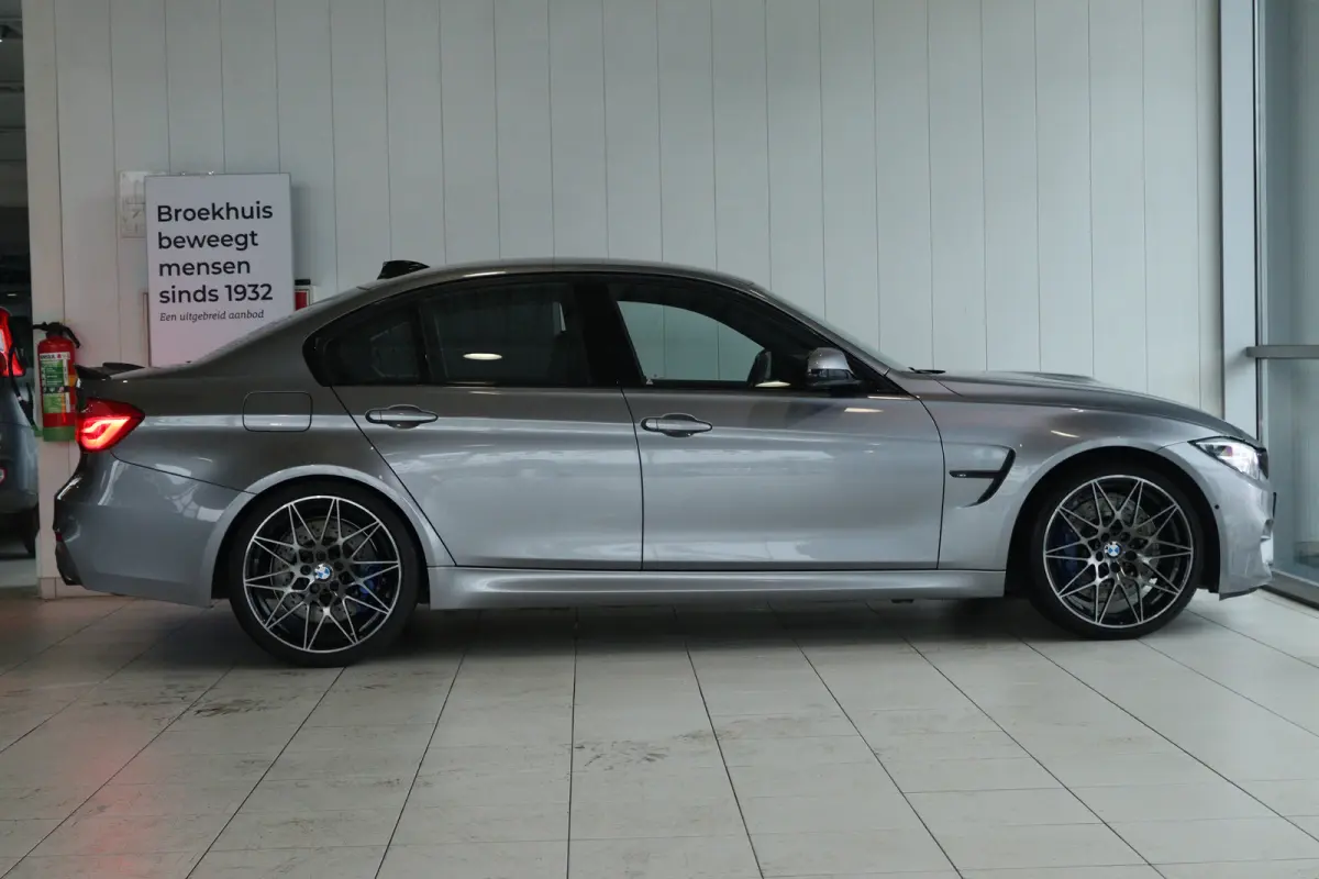 M3 Competition DCTA | NL-Auto | M-Drivers Pack | Harman & Kardon | Head-up | Memory | Stoel+Stuurverwarming | Keyless | Carbon | 360 Camera | Carplay