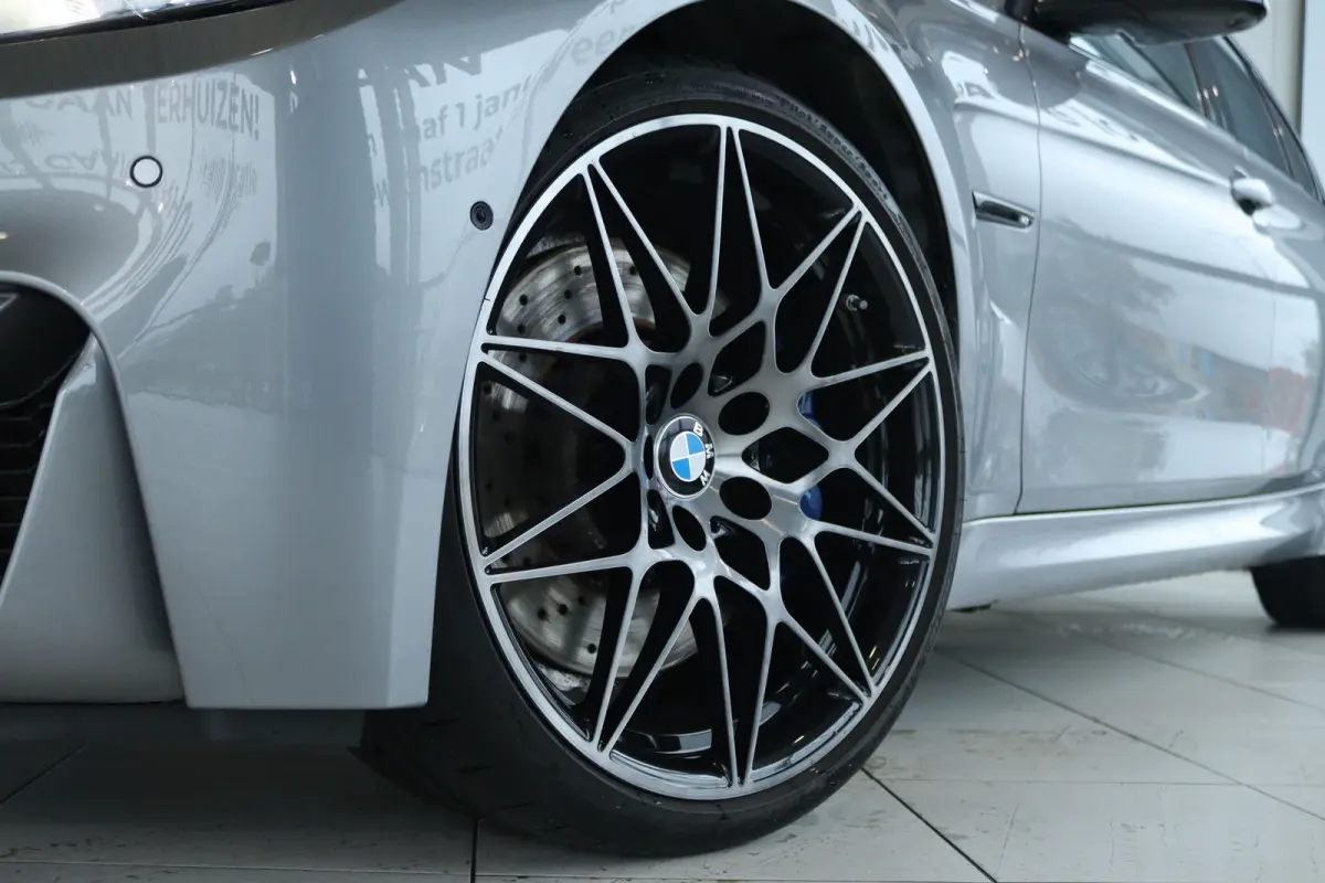 M3 Competition DCTA | NL-Auto | M-Drivers Pack | Harman & Kardon | Head-up | Memory | Stoel+Stuurverwarming | Keyless | Carbon | 360 Camera | Carplay