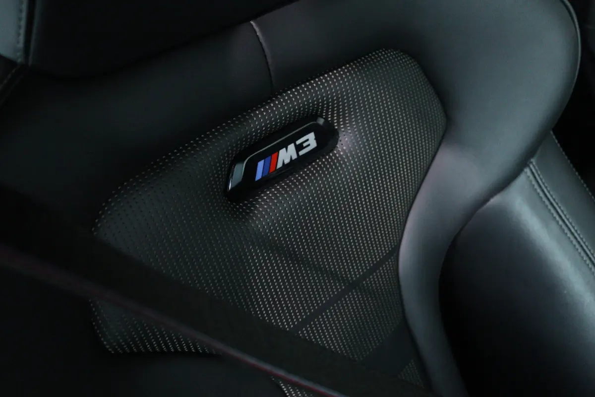 M3 Competition DCTA | NL-Auto | M-Drivers Pack | Harman & Kardon | Head-up | Memory | Stoel+Stuurverwarming | Keyless | Carbon | 360 Camera | Carplay
