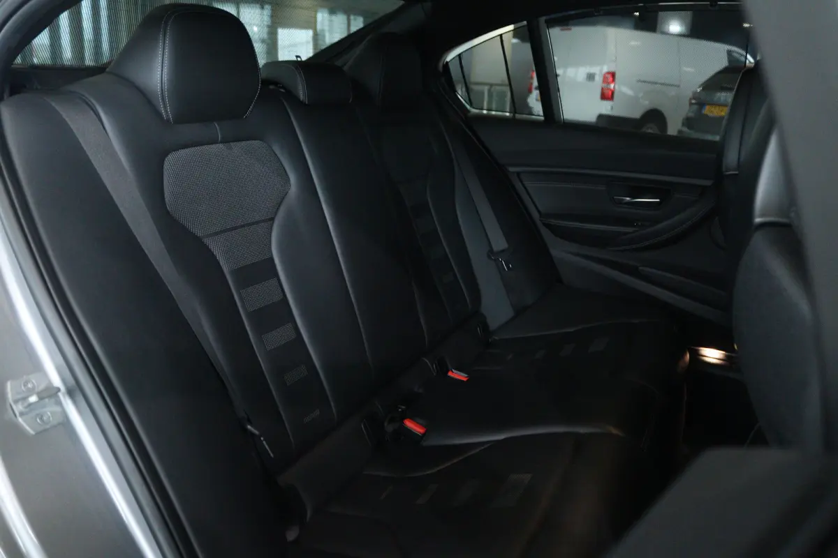 M3 Competition DCTA | NL-Auto | M-Drivers Pack | Harman & Kardon | Head-up | Memory | Stoel+Stuurverwarming | Keyless | Carbon | 360 Camera | Carplay