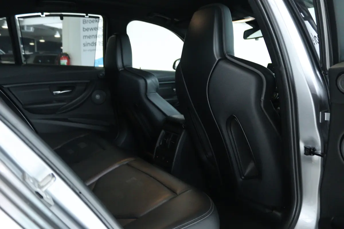 M3 Competition DCTA | NL-Auto | M-Drivers Pack | Harman & Kardon | Head-up | Memory | Stoel+Stuurverwarming | Keyless | Carbon | 360 Camera | Carplay