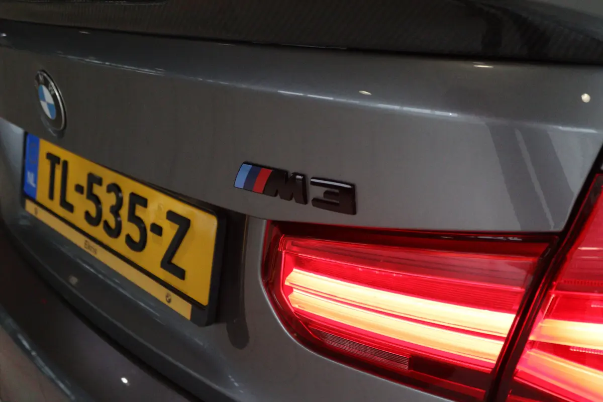 M3 Competition DCTA | NL-Auto | M-Drivers Pack | Harman & Kardon | Head-up | Memory | Stoel+Stuurverwarming | Keyless | Carbon | 360 Camera | Carplay