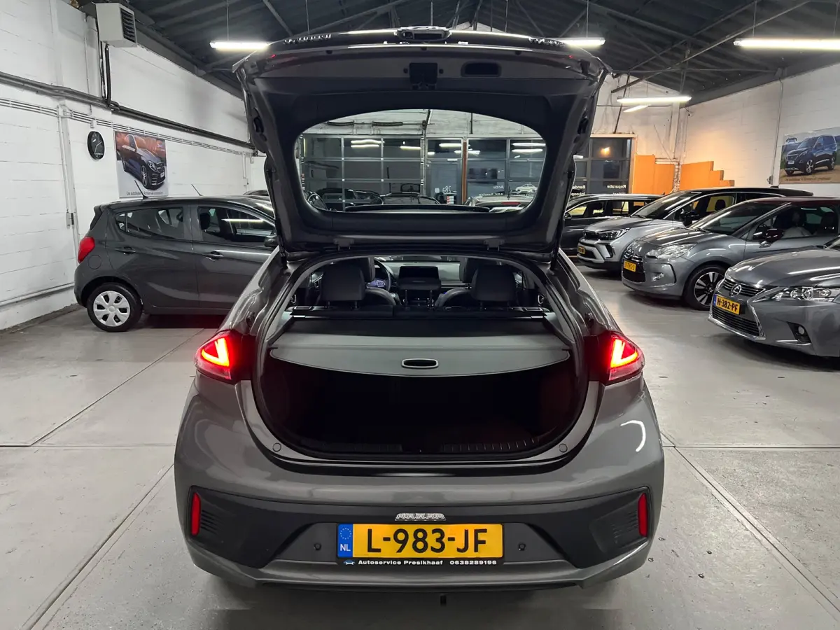 1.6 GDi Premium - Plus Sky Hybrid Automaat