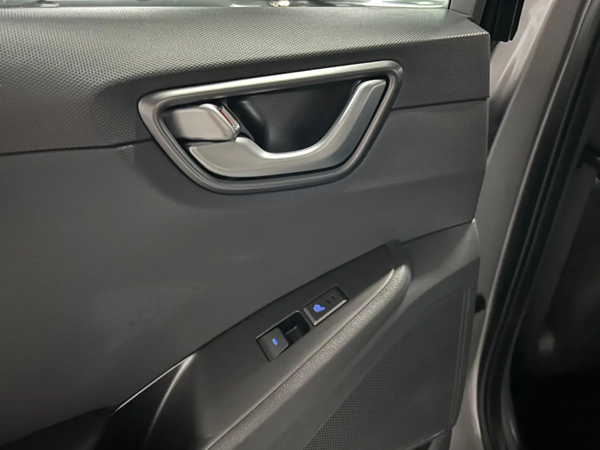 1.6 GDi Premium - Plus Sky Hybrid Automaat